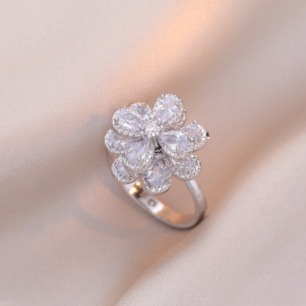 Micro-pave Flower Swivel Zircon Heart Ring