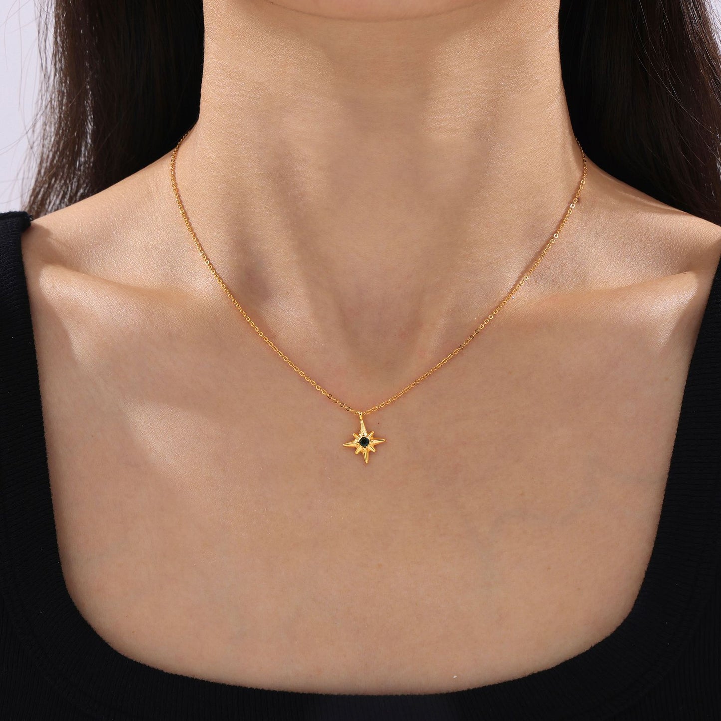 Female Versatile Star-shaped Zircon-inlaid Necklace